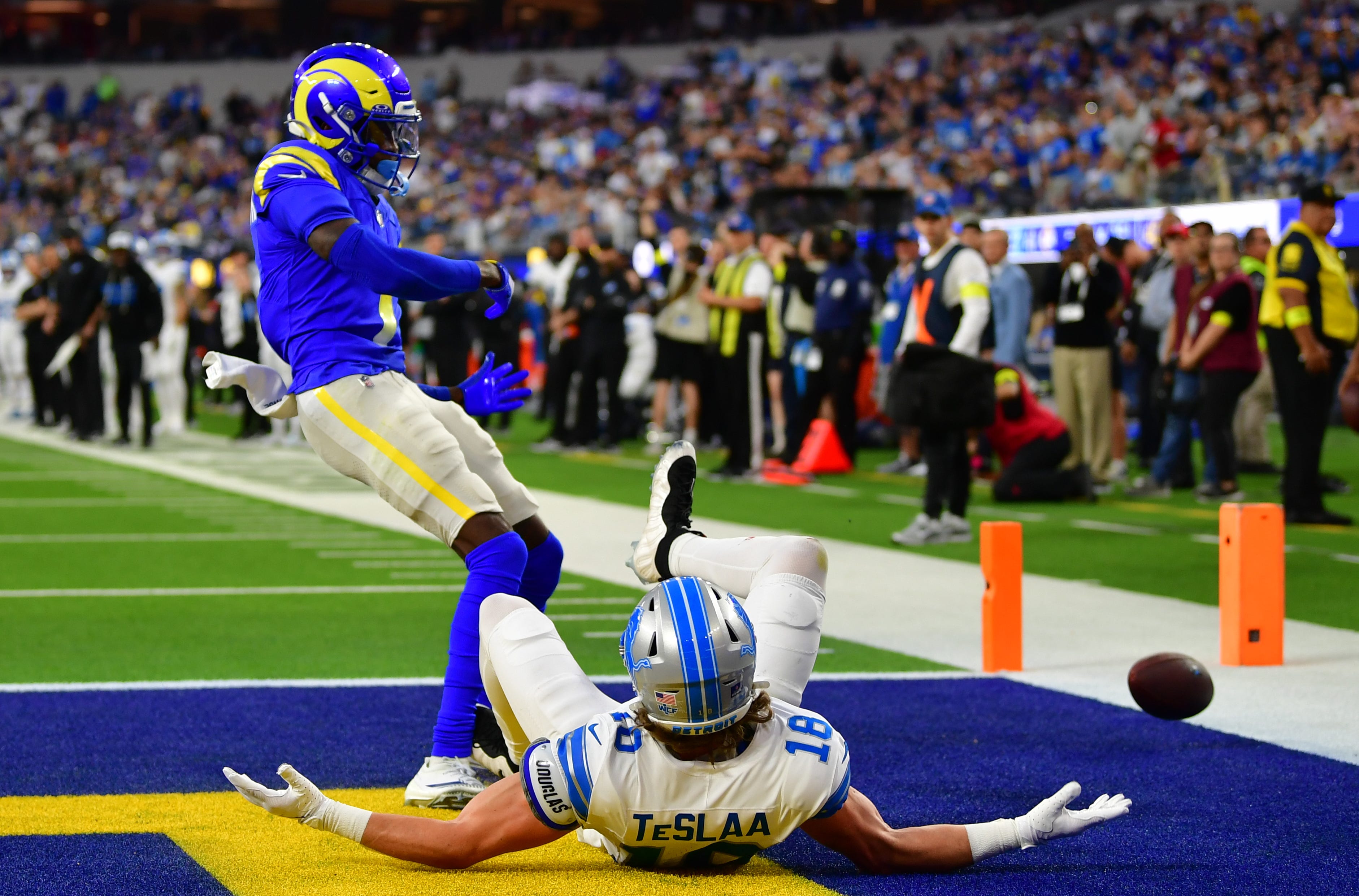 NFL Week 16 power rankings by division