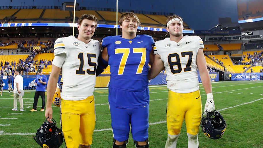Pitt junior OL enters transfer portal
