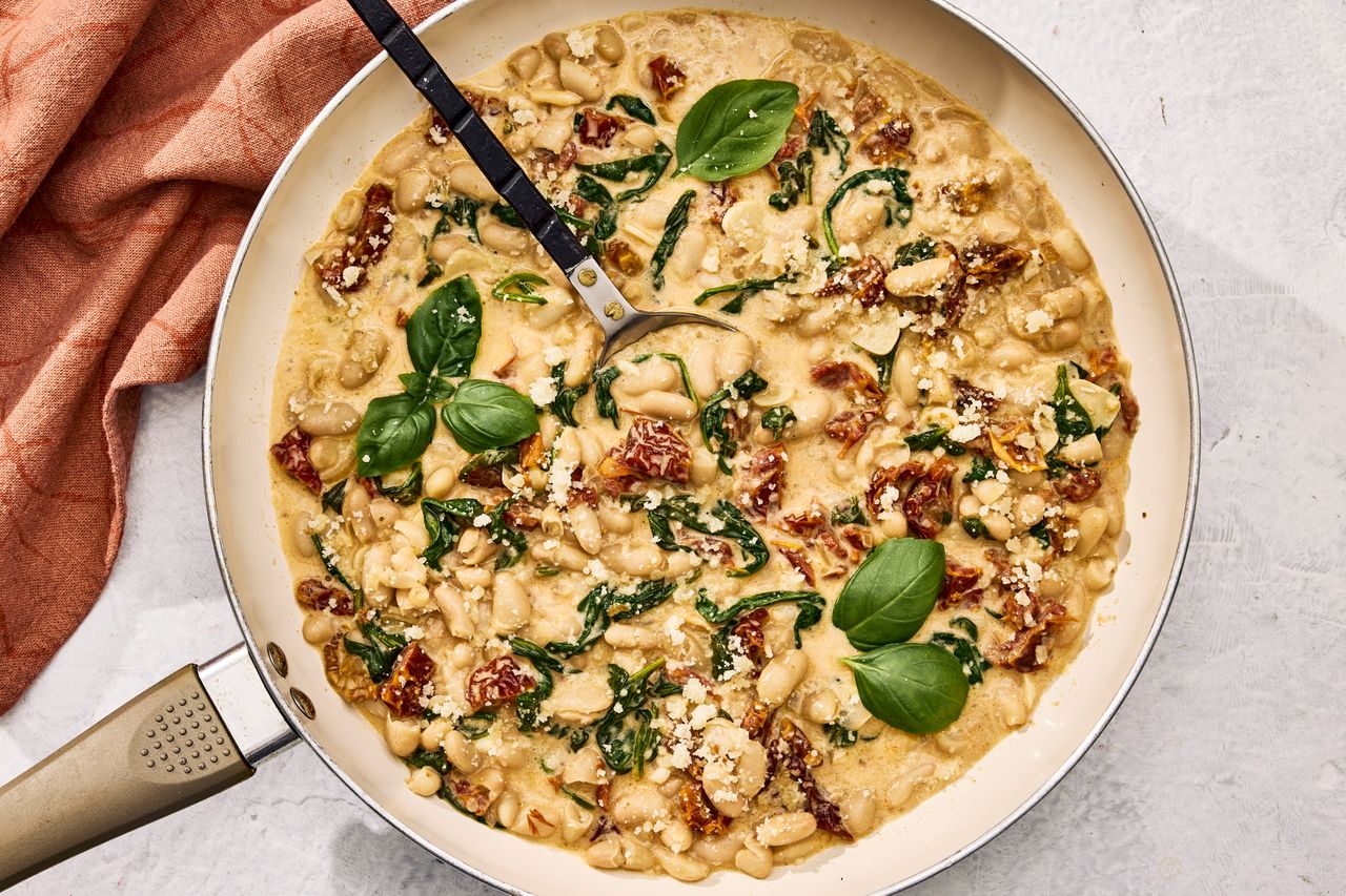 an image of the Marry Me White Bean & Spinach Skillet