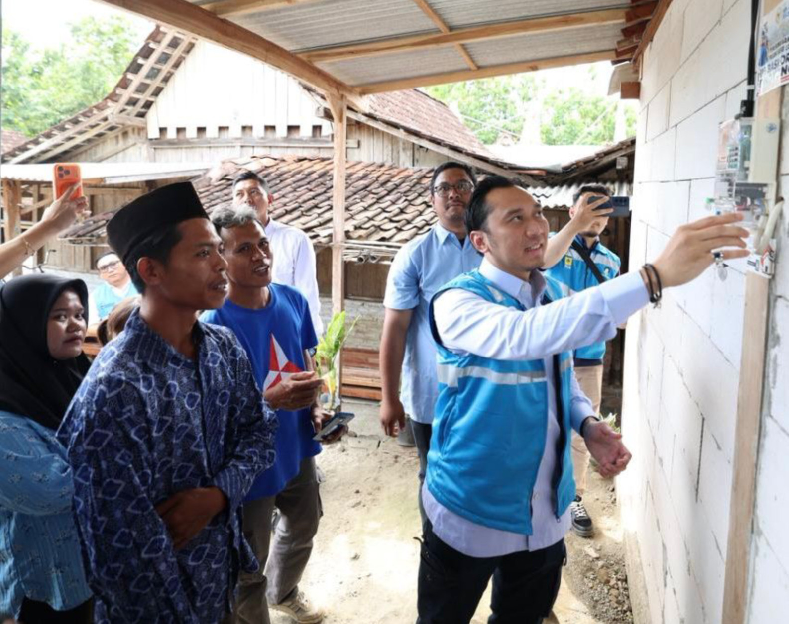 Pemantauan Program BPBL di Ngawi, Ibas: Listrik Nyalakan Kehidupan