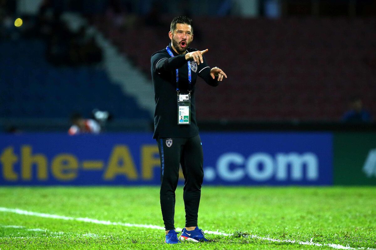 Hanya Isu! Pelatih Baru Persebaya Surabaya Bukan Tavares atau Mora