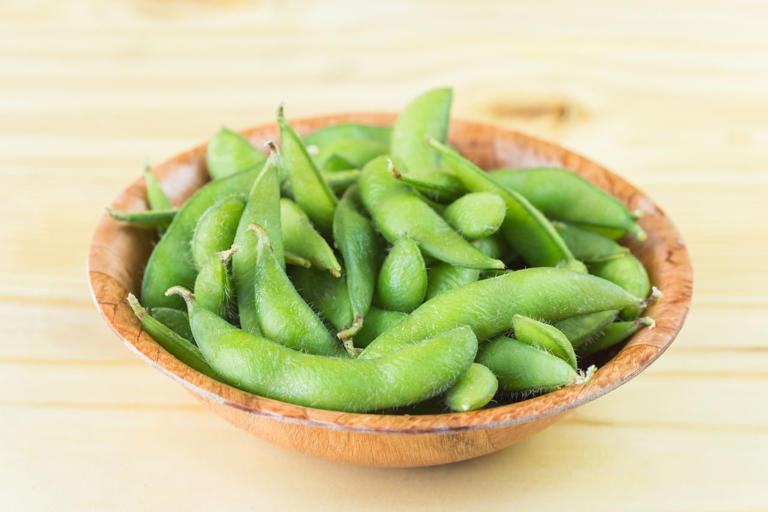 12 foods with more protein than an egg