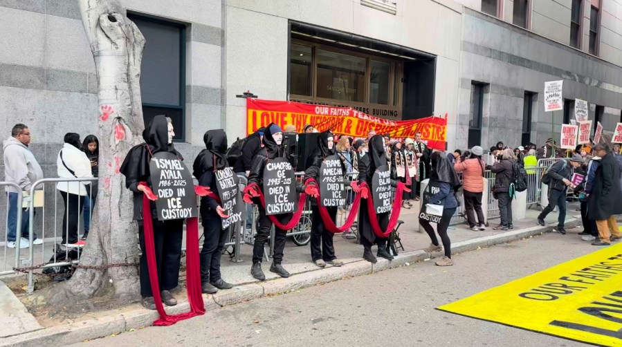 Protesters arrested outside SF ICE headquarters