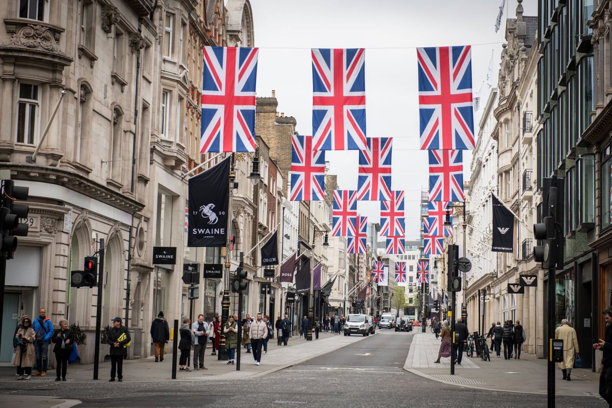 UK to start inquiry on foreign influence on British politicians