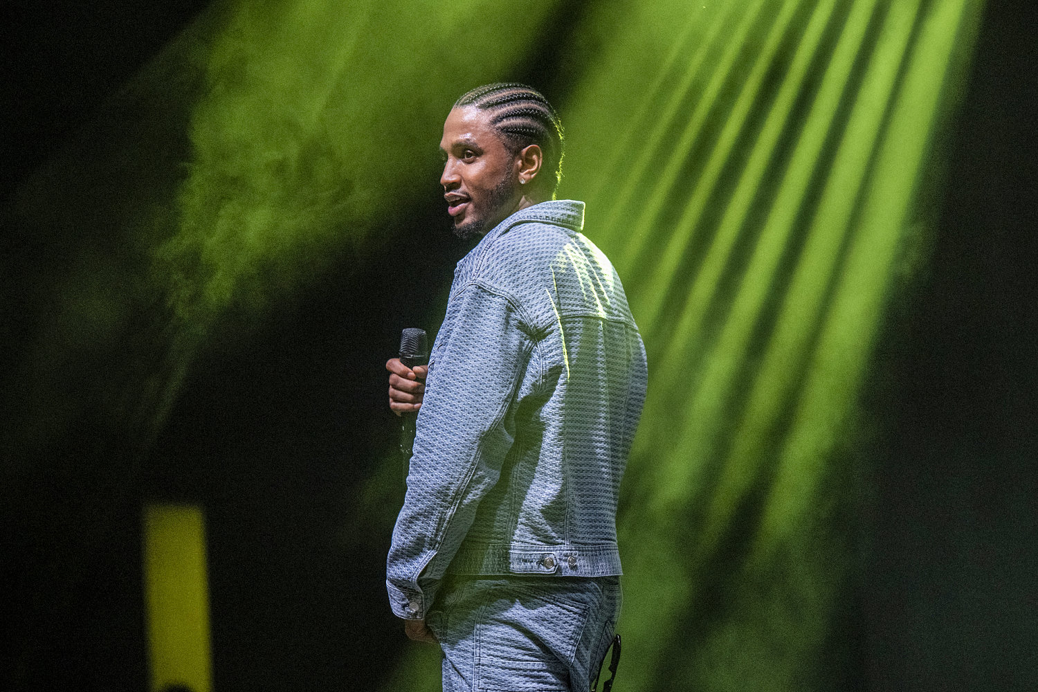 Trey Songz arrested in New York City and charged in 2 different night spot altercations<br><br>