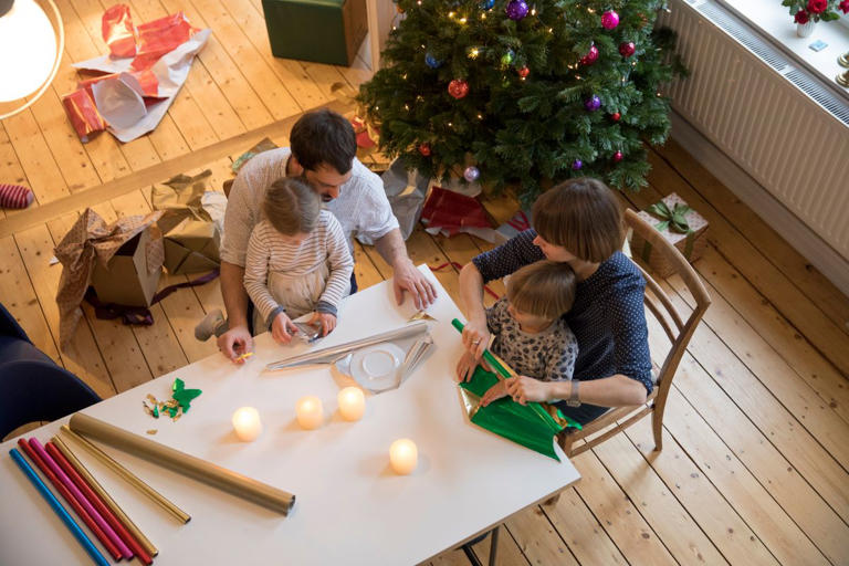 Top 7 Christmas activities for toddlers that spark learning and holiday ...