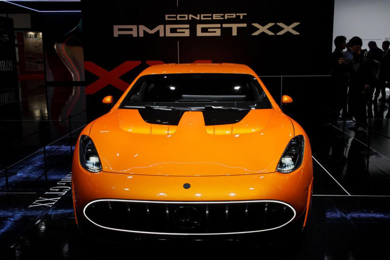 EU ends internal combustion engines ban, but restricts emissions