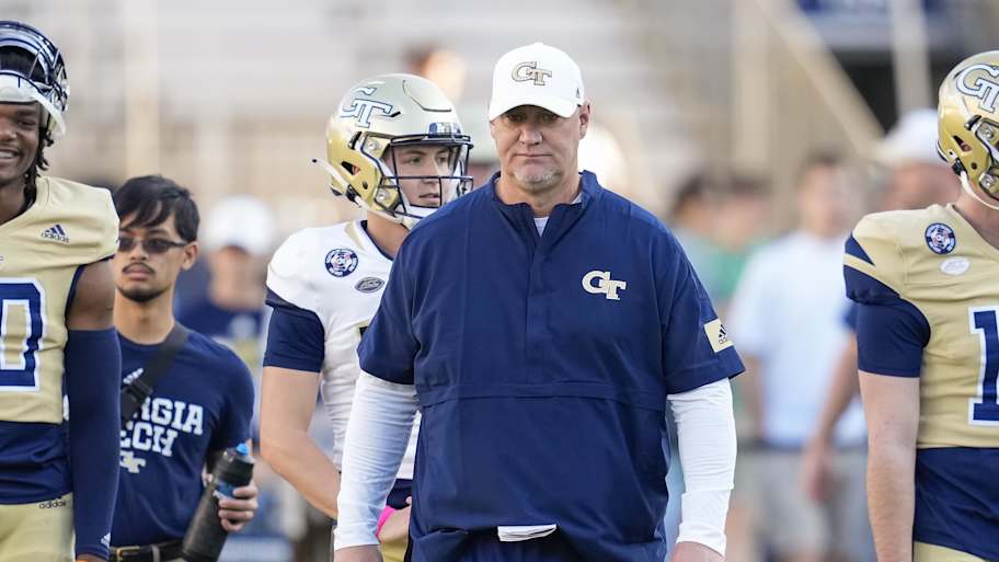 Should Georgia Tech pursue a transfer quarterback or let Graham Knowles ...