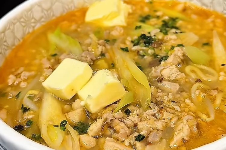 Resep Miso Ramen Rumahan Sederhana dengan Kuah Gurih dan Hangat