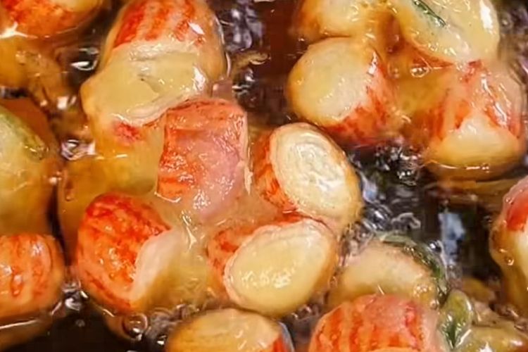 Cucur crabstick renyah, camilan sore favorit keluarga