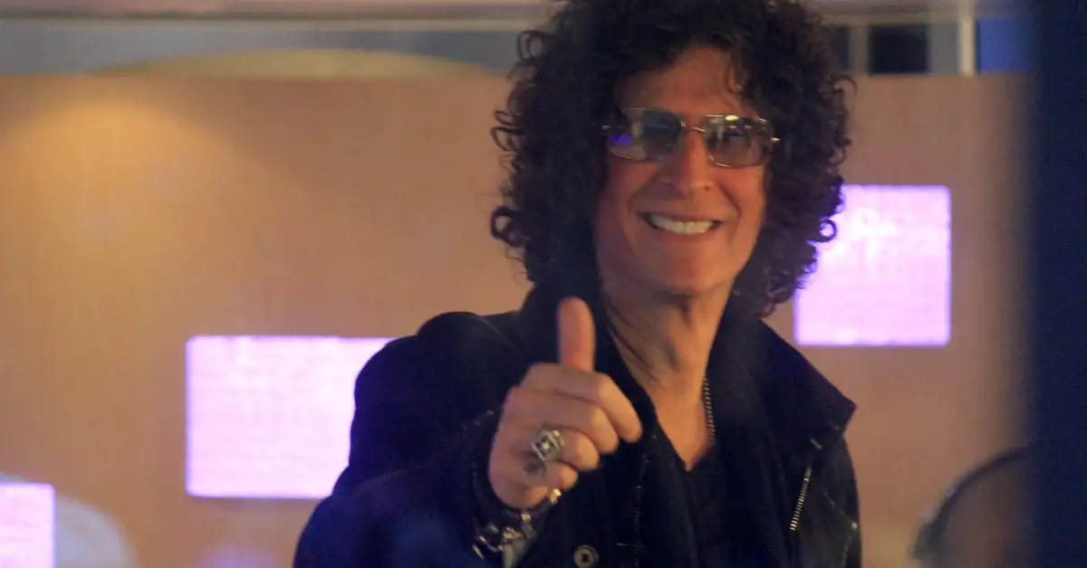 Howard Stern memperbarui kontrak SiriusXM hingga 2028