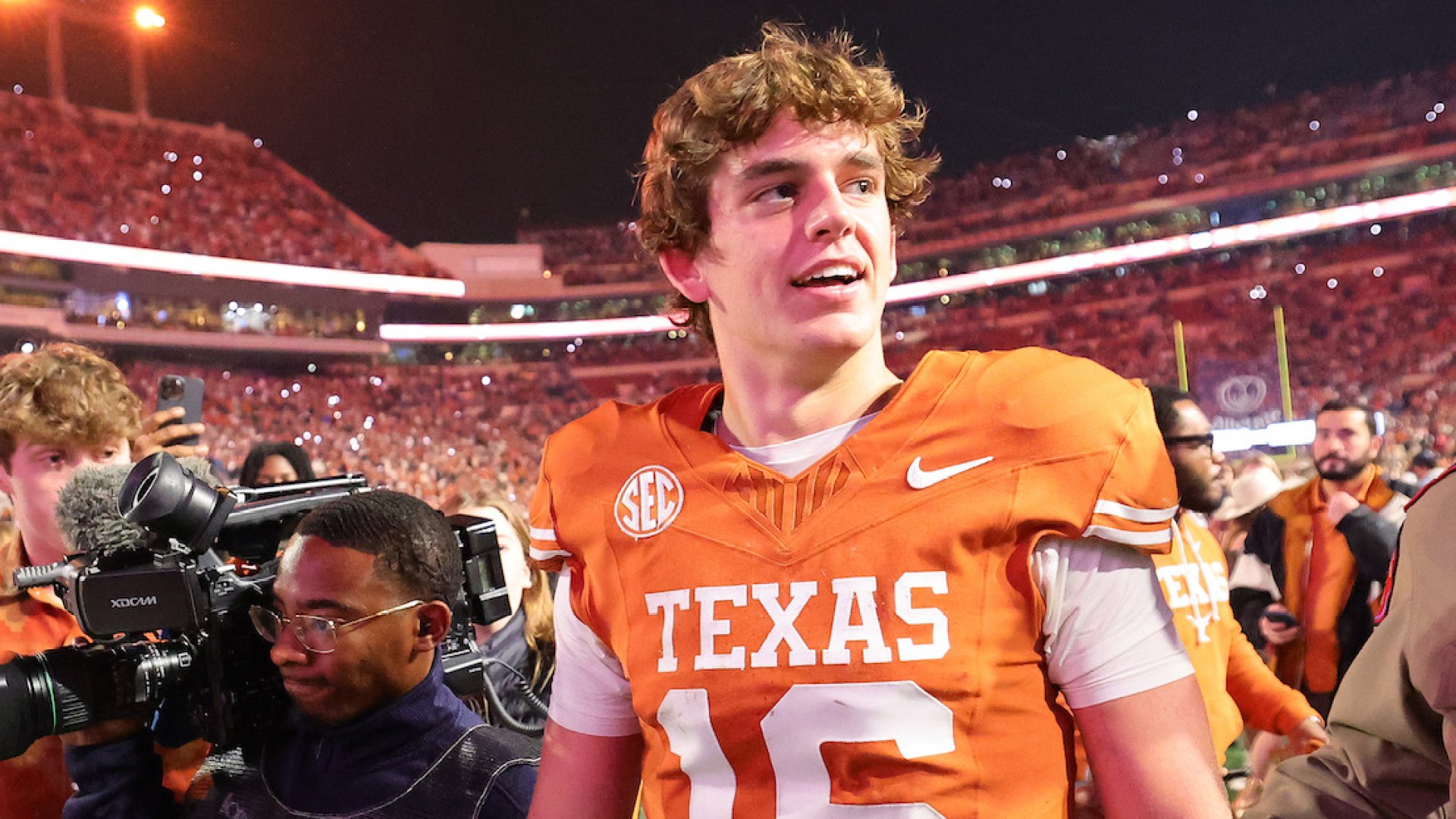 How a text from Texas quarterback Arch Manning's dad revealed his NFL ...
