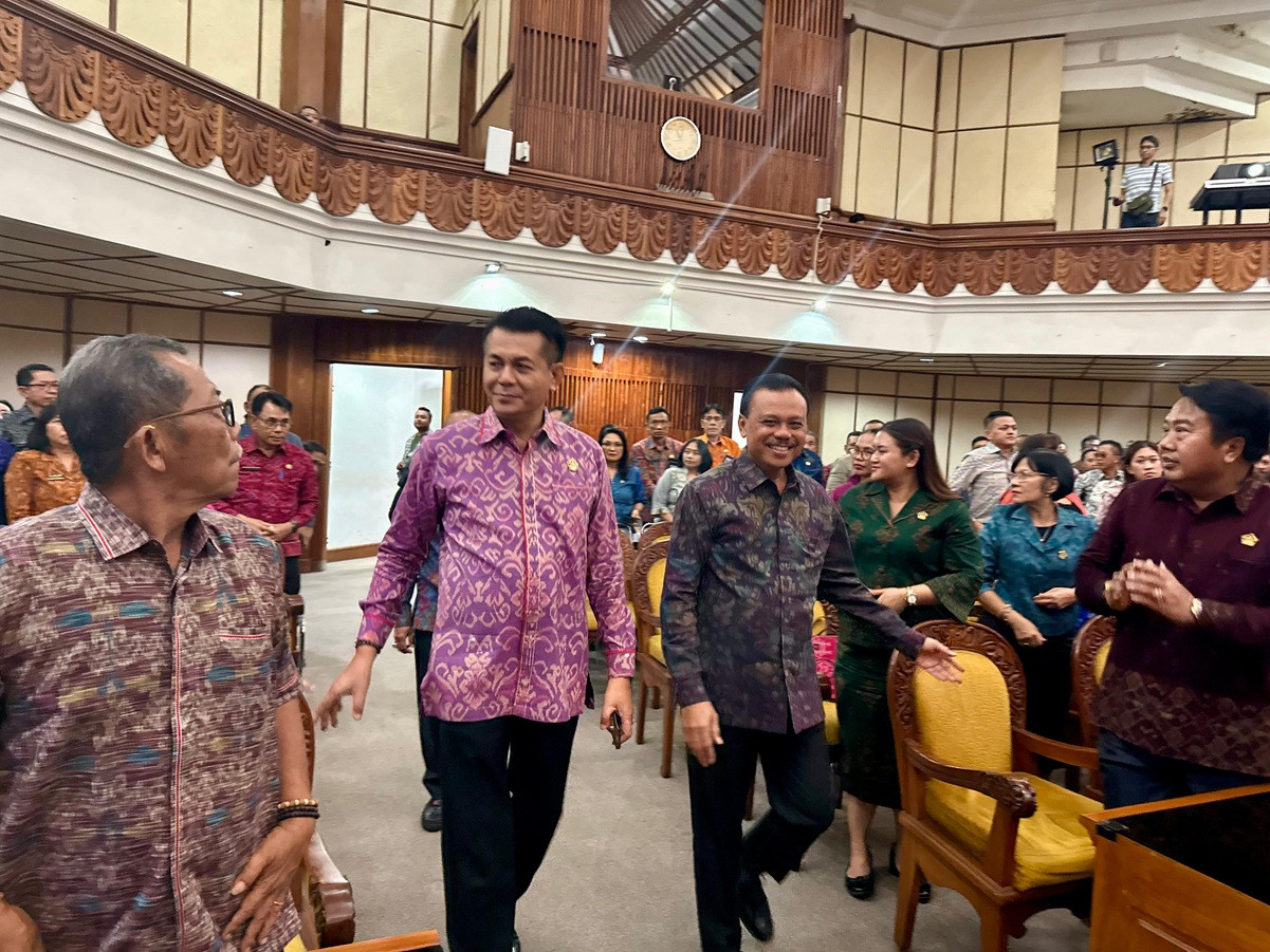 DPRD Bali setujui aturan batasi toko modern dan lindungi lahan produktif