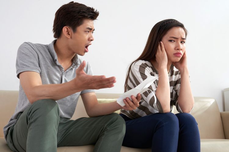 Ketahui Perbedaan Gaslighting dan Playing Victim