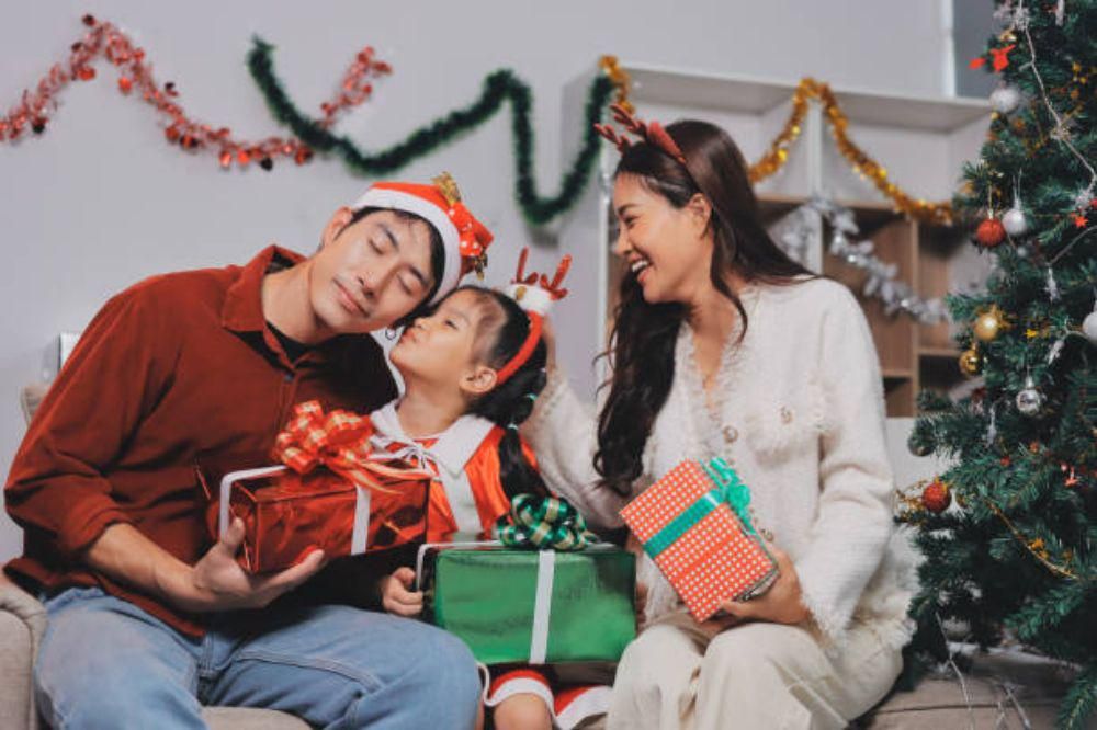 35 Ucapan Natal 2025 dan Tahun Baru 2026 yang Mengharukan