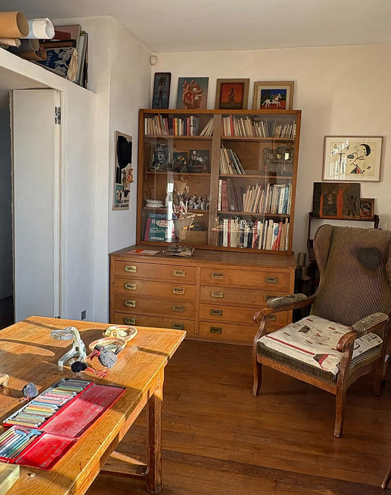 Jacques Prévert: A battle to save the poet's former apartment from ...