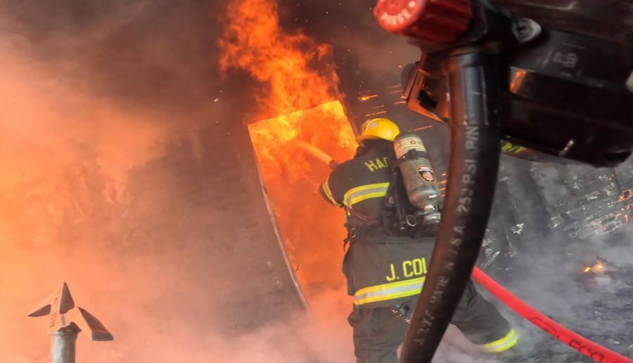 No one injured in house fire in Harvest