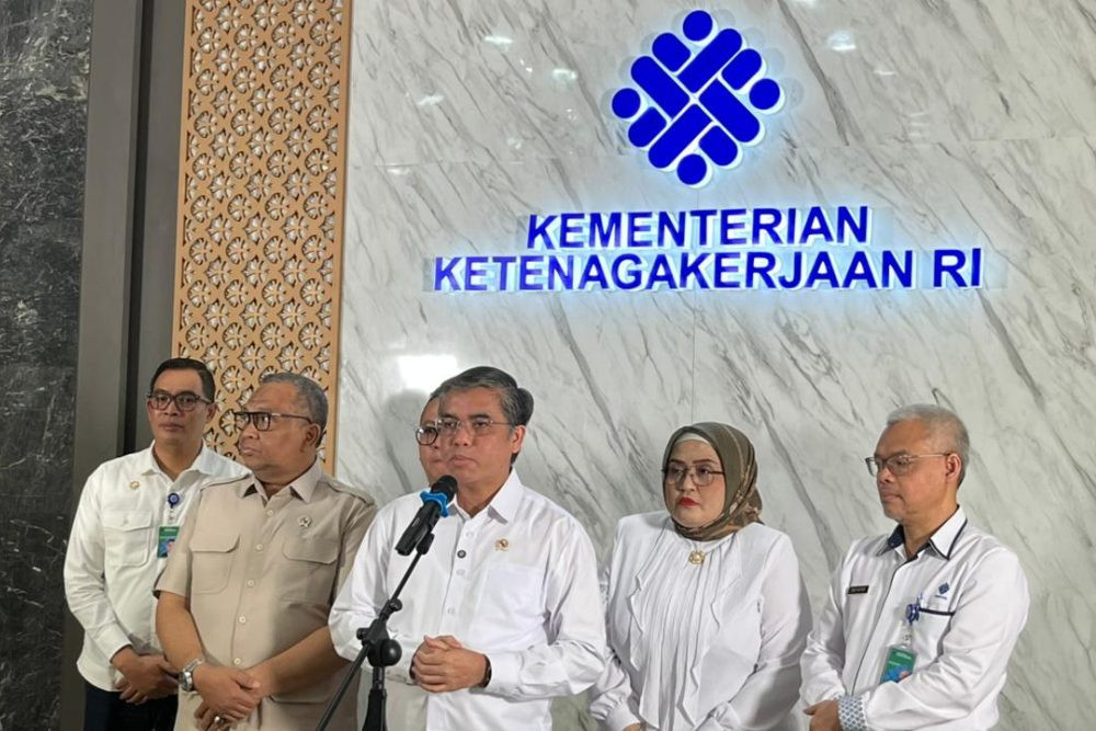 Menteri Tenaga Kerja Buka Suara Soal Formula UMP 2026 dengan Rentang Alfa 0,5-0,9