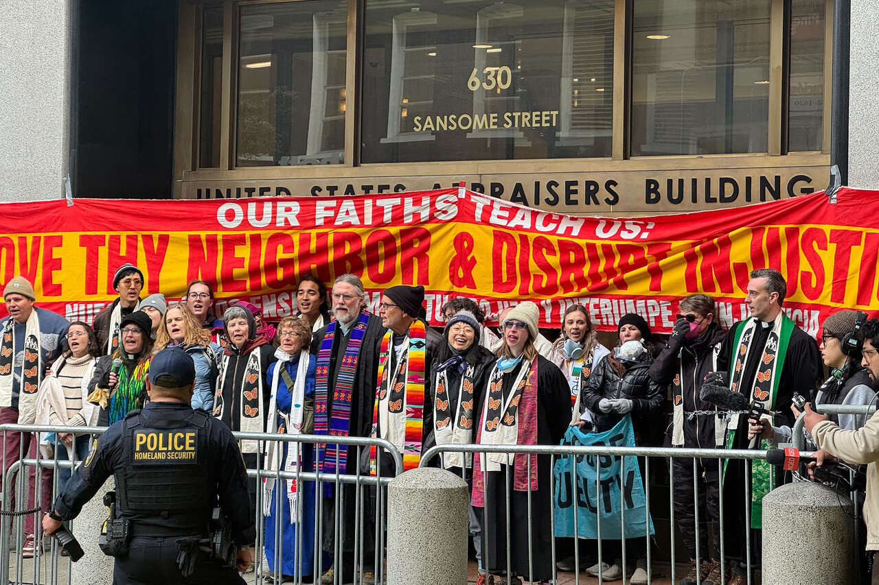 Bay Area faith leaders chain themselves outside SF ICE field office in ...