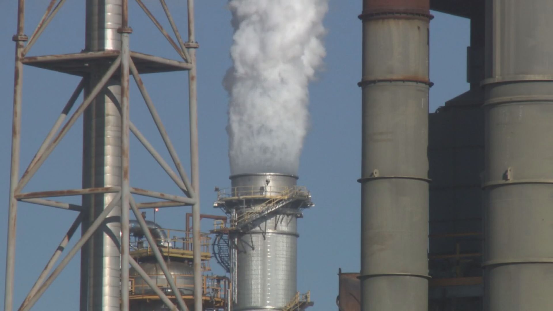 Canada unveils methane reduction rules