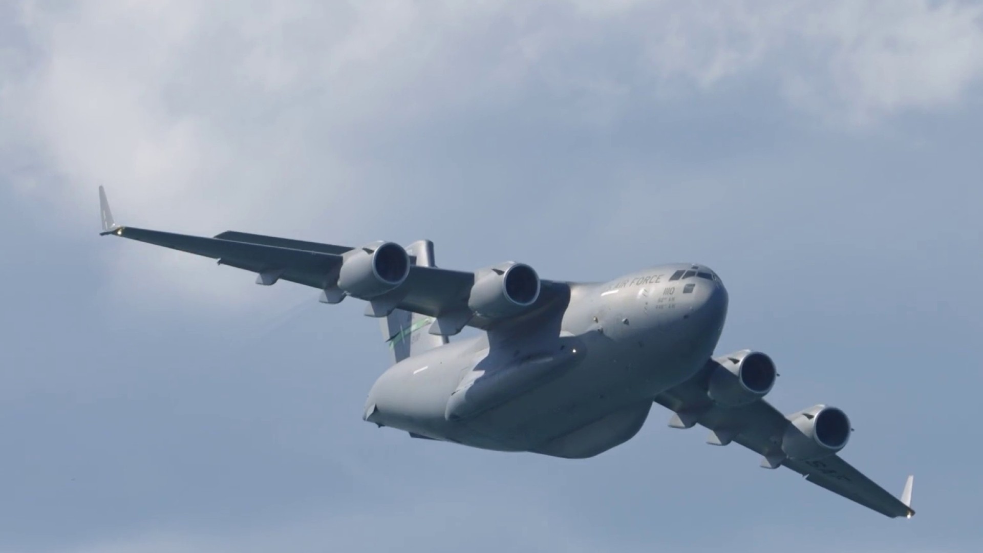 Safety concerns grow after reported midair close call