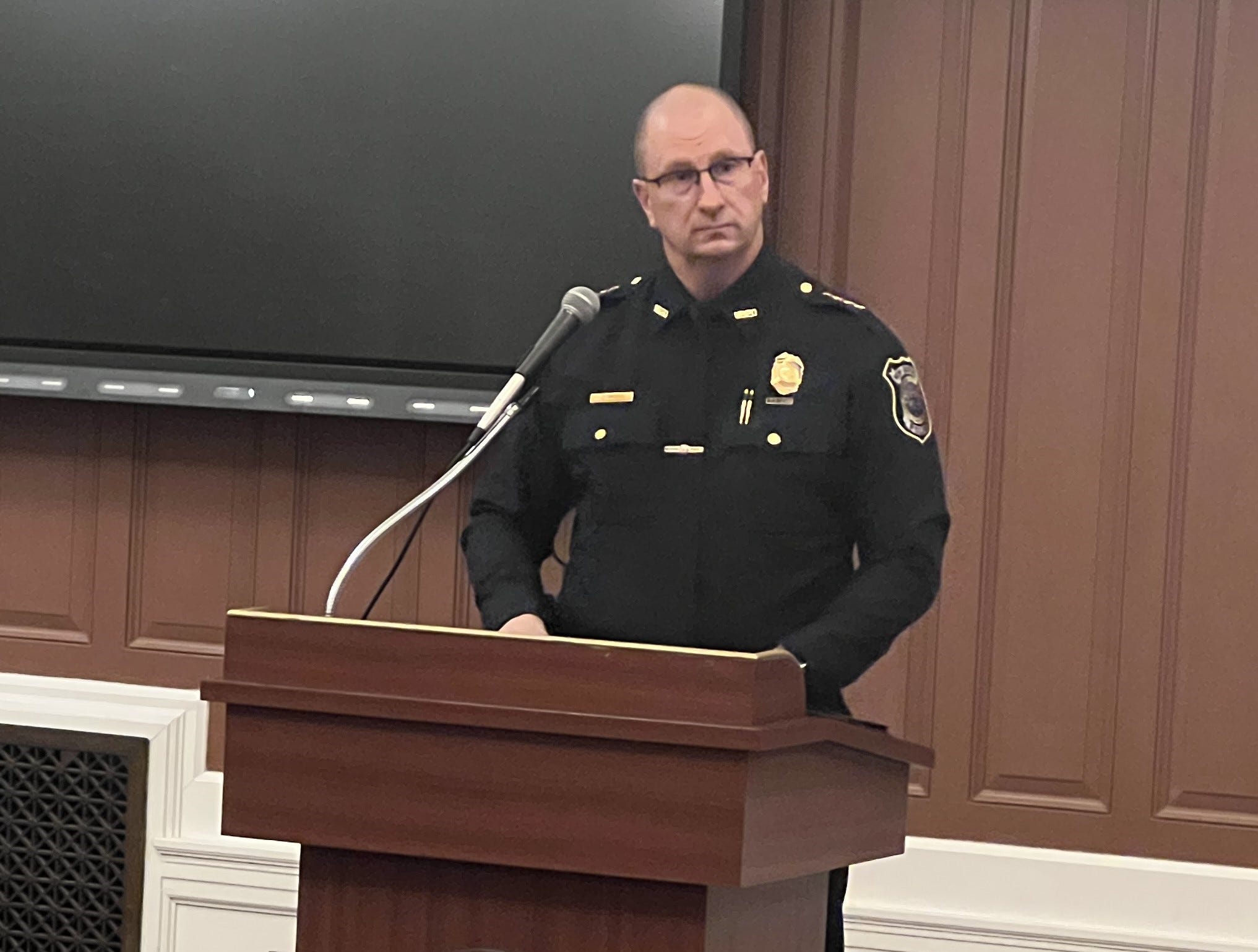 New Bedford council OKs chief's appointment, saves rancor for mayor