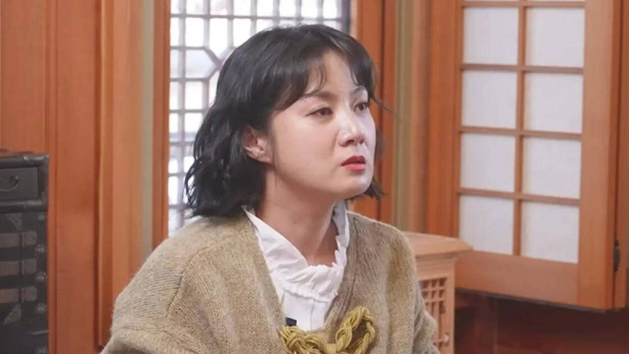 Park Na-Rae's controversy: Korea Entertainment Management Association ...