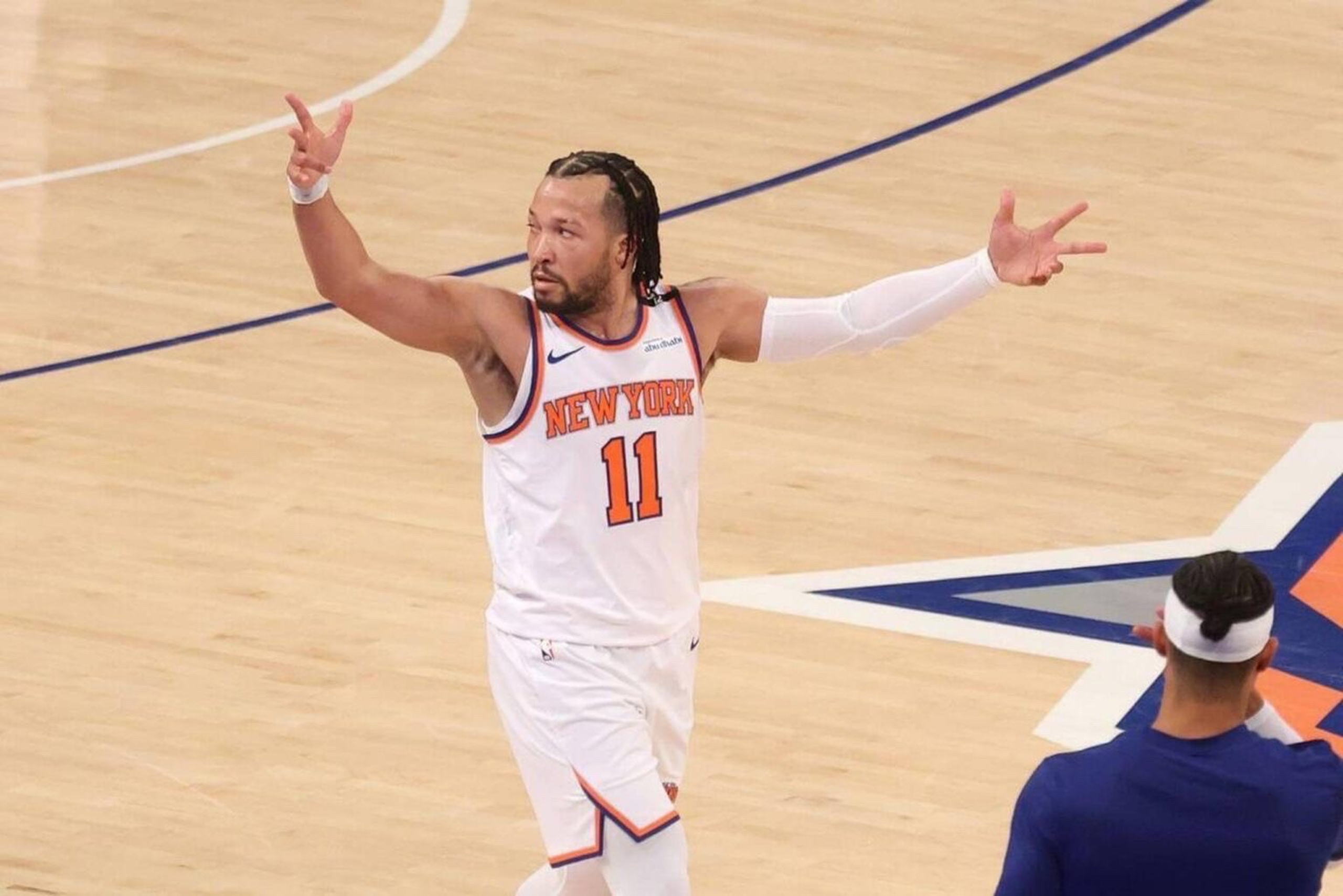 NBA fans react after Knicks pull off miracle game 4 comeback at Madison ...