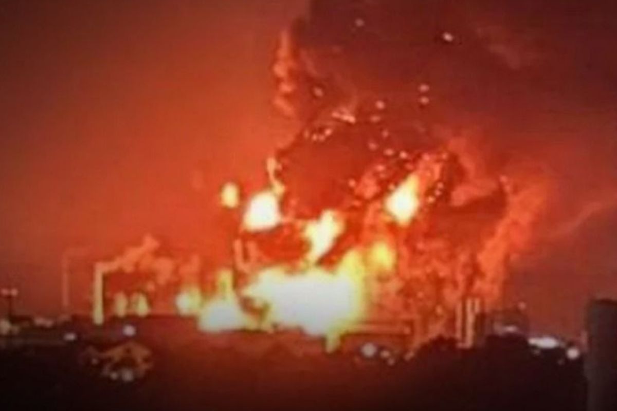 Ukraine claims full Russia gas shutdown after Caspian Sea drone strike<br><br>