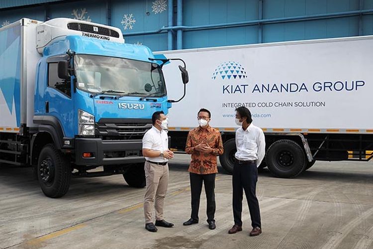 Kesiapan Armada Truk untuk Nataru 2025/2026: Tips dan Ceklist Lengkap