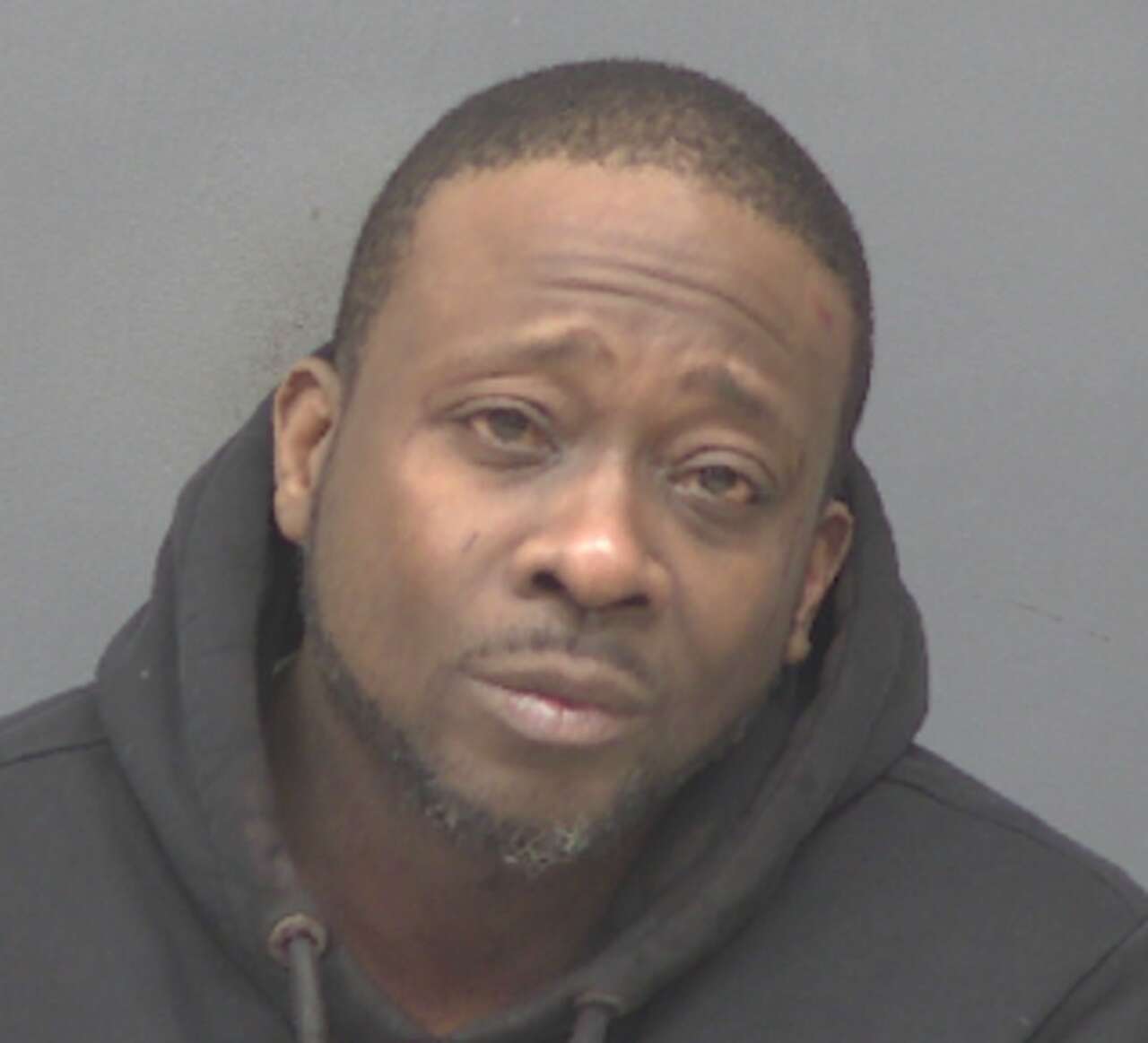 Man faces kidnapping, assault charges after Norwich domestic incident ...