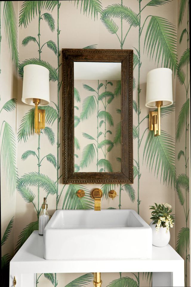 Tropical & Tailored