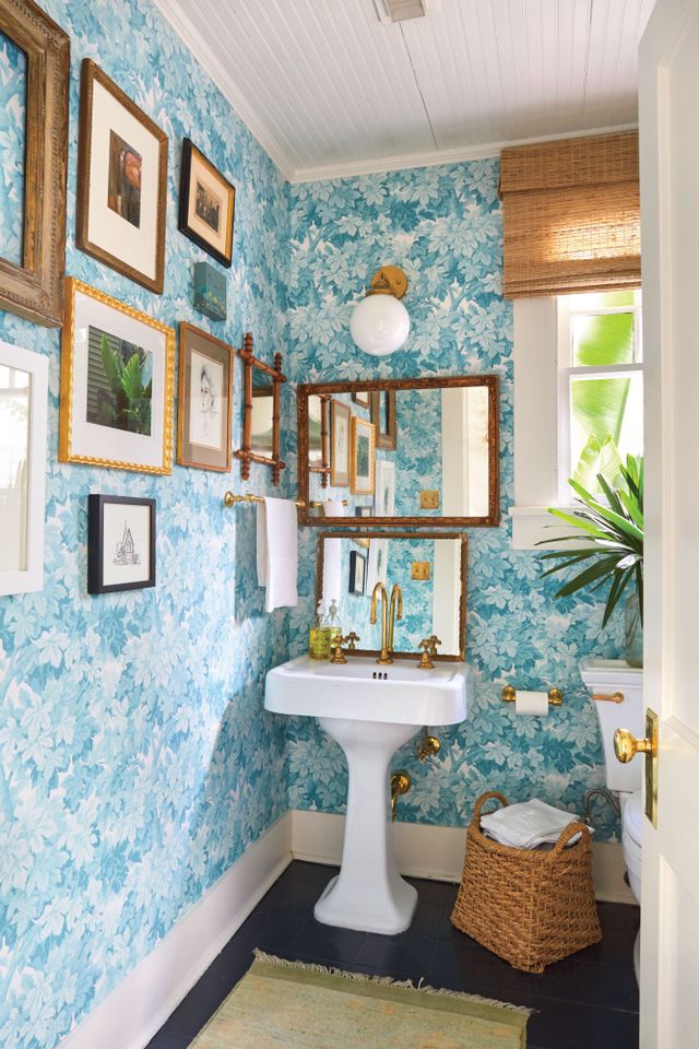 Meg Lonergan Houston Craftsman Powder Room