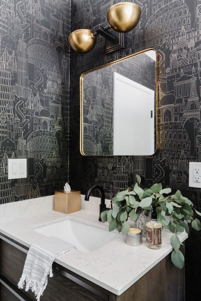 buildings and monuments wallpaper bathroom