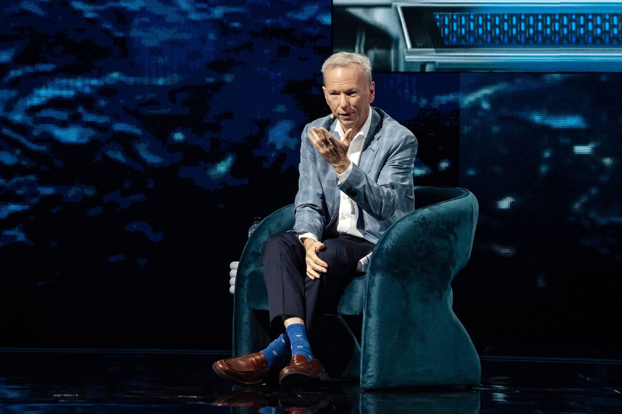 A rocket maker burned through its cash, then Eric Schmidt swooped in<br><br>