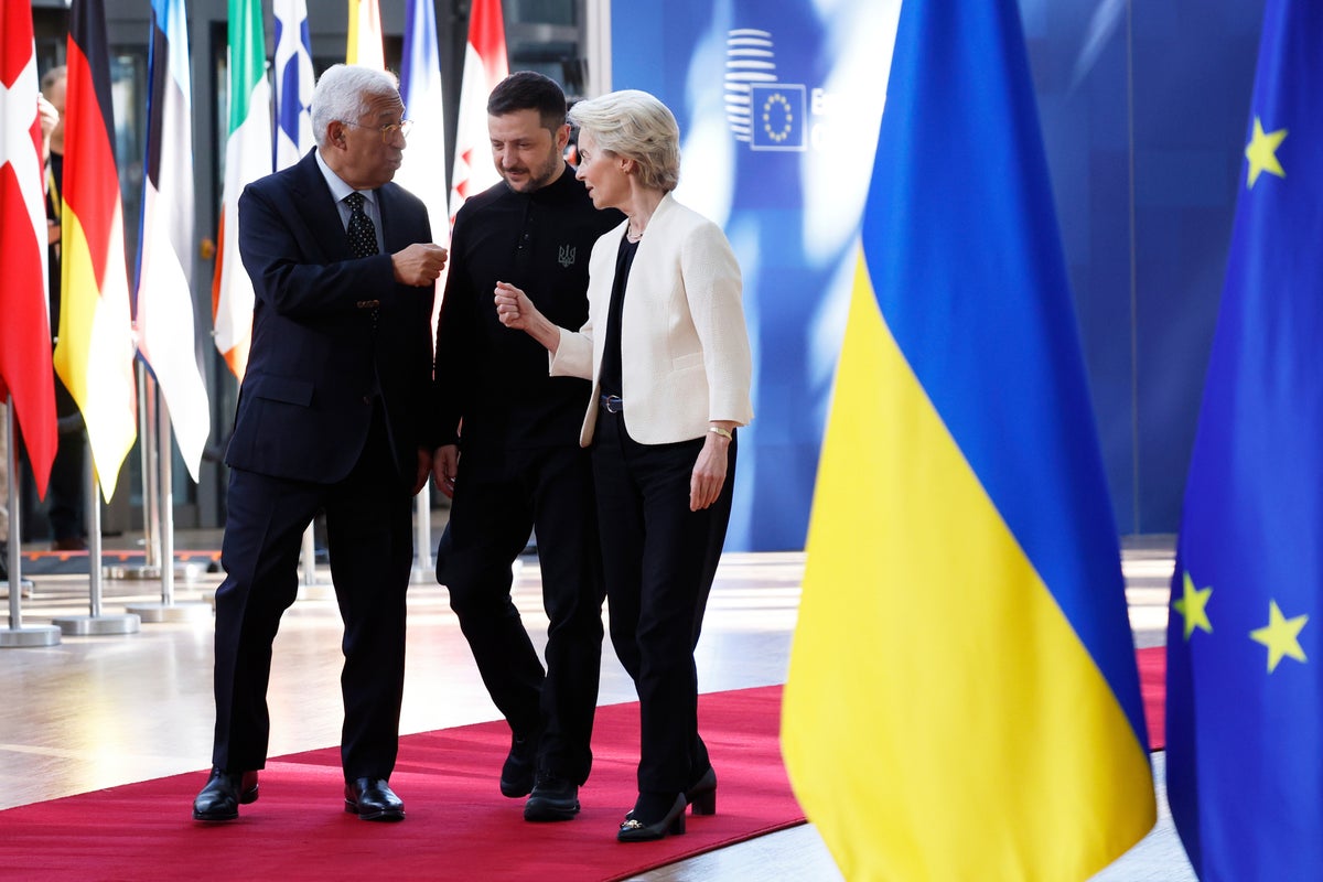 EU leaders prepare to take unprecedented steps to help Ukraine at a ...