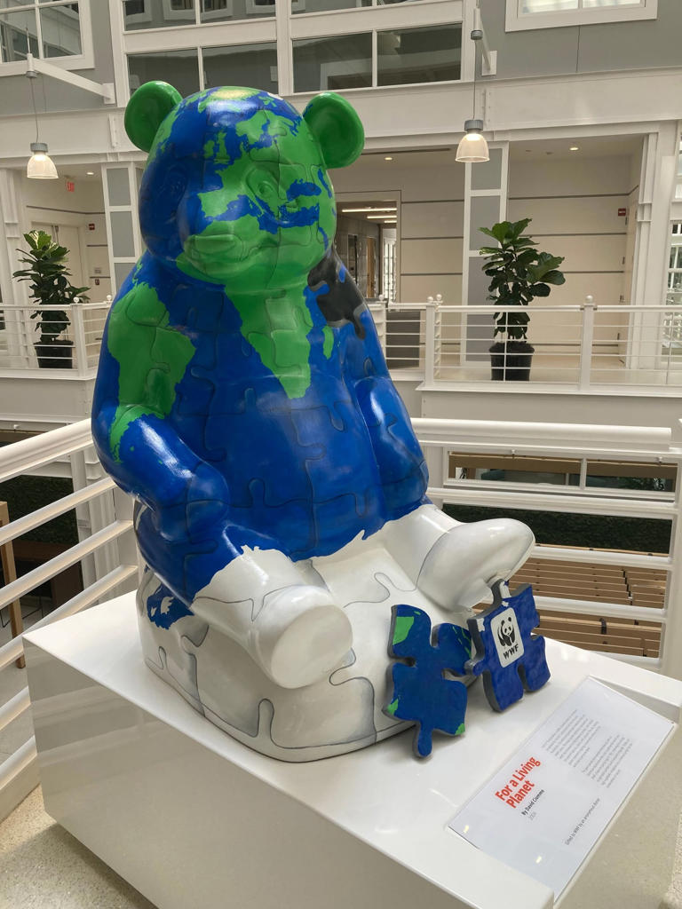 Whatever happened to all those panda statues?