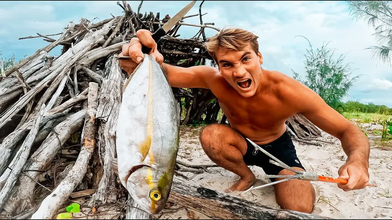 Solo survival: 24 hours eating only what I catch