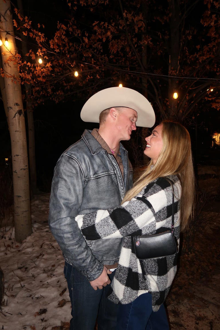 See pics of all the cute couples from Ree Drummond's family trip to ...