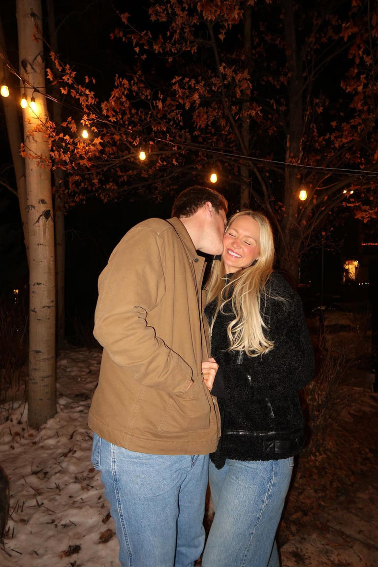 See pics of all the cute couples from Ree Drummond's family trip to ...