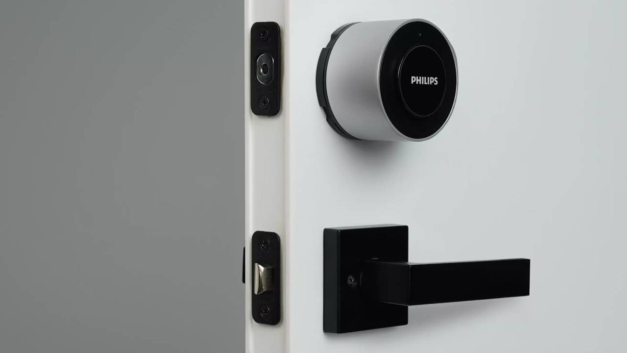 Philips has just given its 3000 series smart lock a cool hands-free upgrade