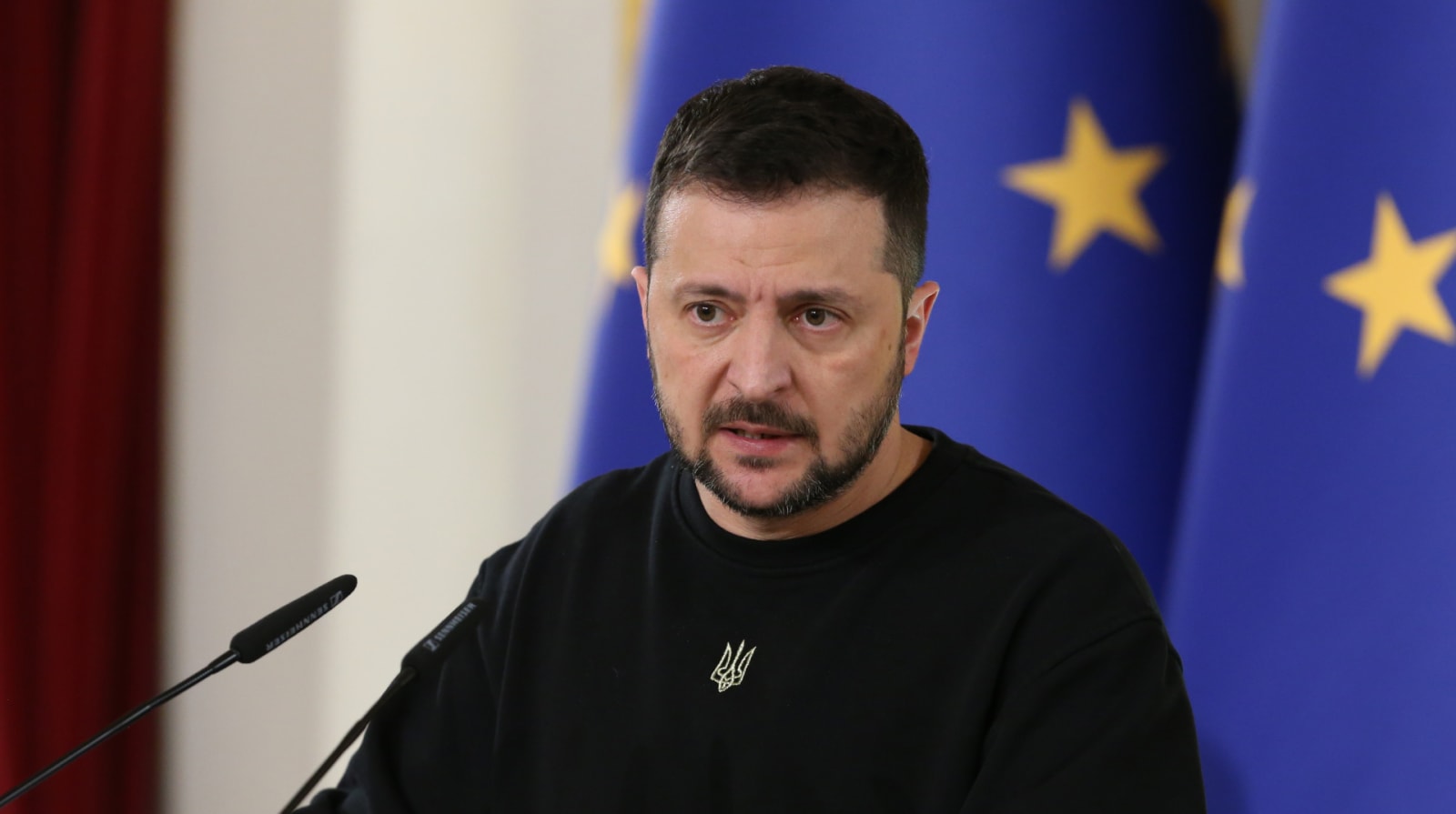 Zelenskyy is said to be attending summit on "reparations loan" for Ukraine in person<br>