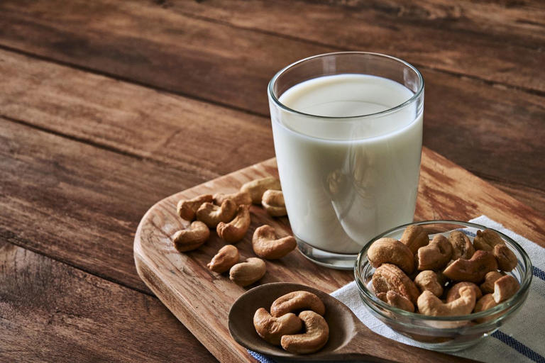 7 foods with more vitamin D than eggs