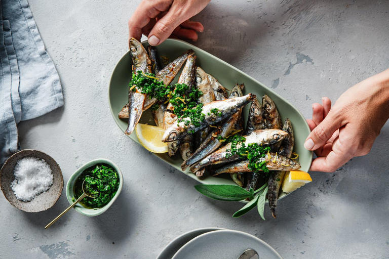 7 foods with more vitamin D than eggs