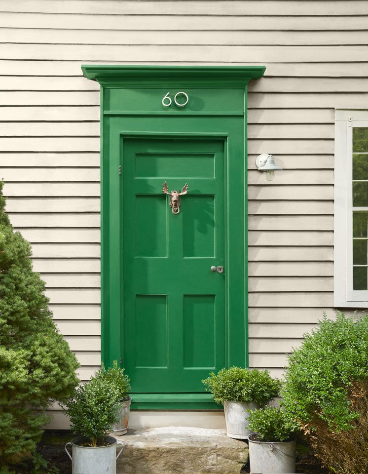 Green door with Edgecomb Gray siding
