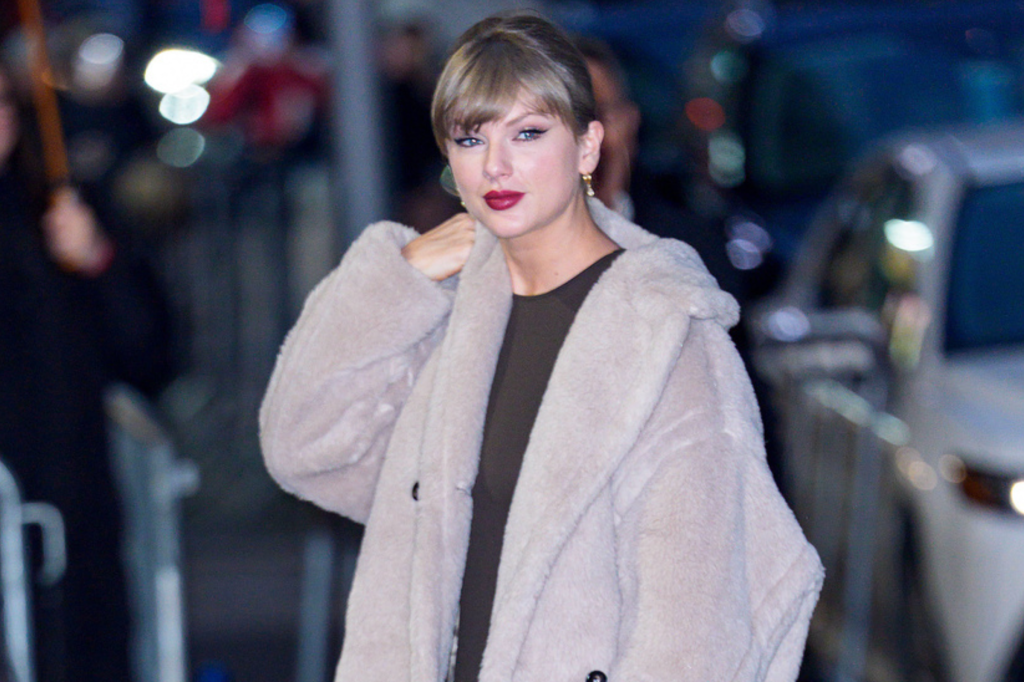 Woman claims AI proves Taylor Swift stole her work. Her lawyers disagree.