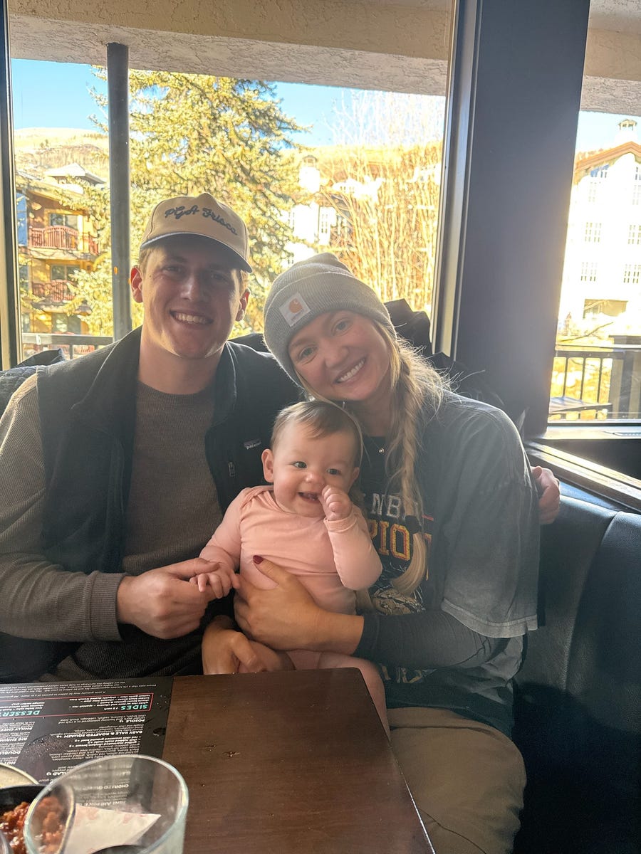 See pics of all the cute couples from Ree Drummond's family trip to ...