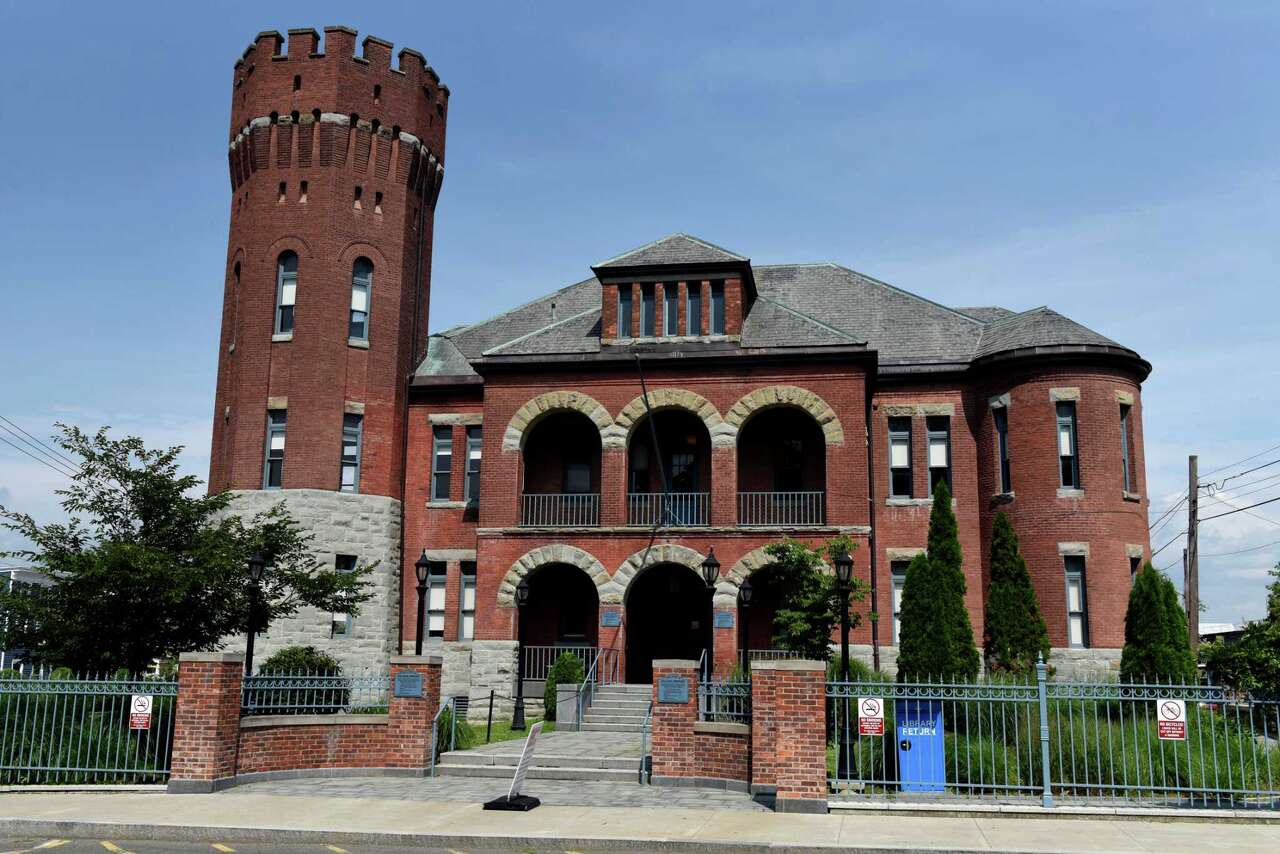 Gift to Bard includes city library, homeless shelter, apartment building