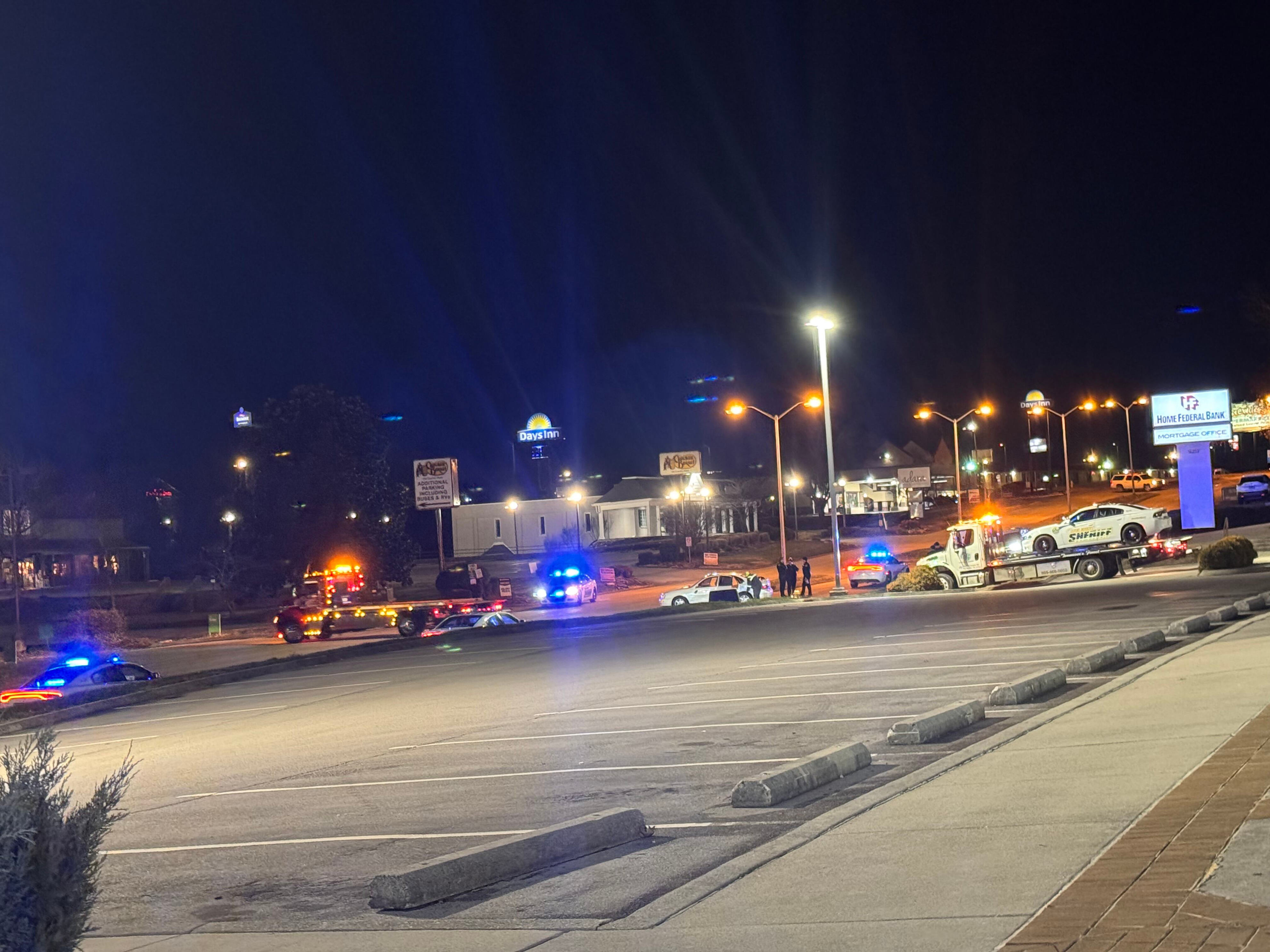 Man crashes into Knox County cruisers during 28-minute, 100+ mph chase, report says