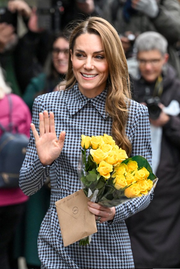 Kate Middleton displays powerful body language during car ride to see ...